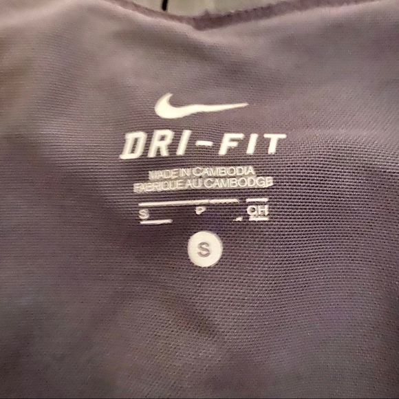 NWOT Nike Dri-Fit Thick Strap Workout Tank Top, S - Picture 4 of 5